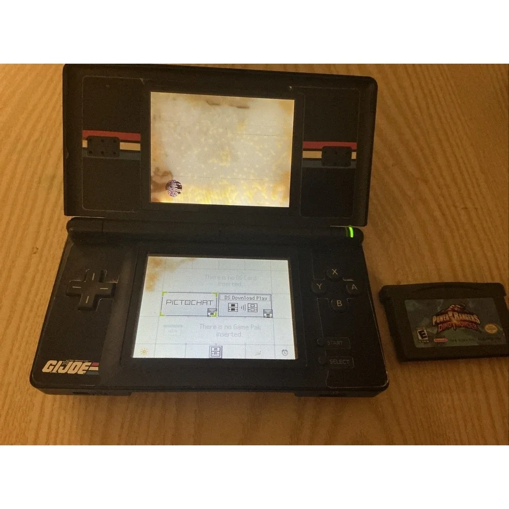 Nintendo Ds‎ Works But Has A Wet Scream Works Perfect Tho Game Included